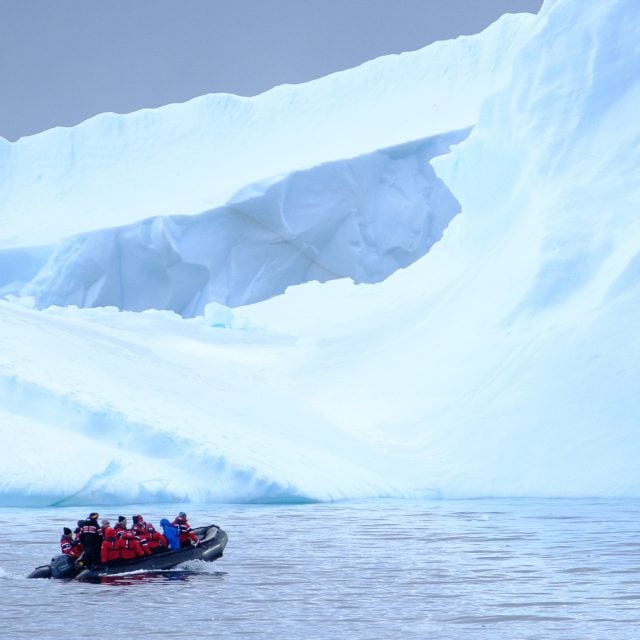 Zodiac cruise Antarctica